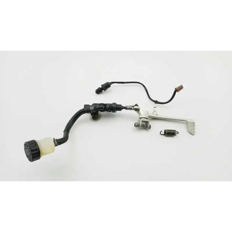 Maitre cylindre frein arriere YAMAHA YZF 1000 R1 2002 - 2003 Satisfait Ou Remboursé