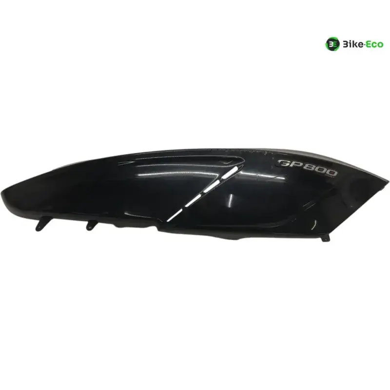 Cache carenage coque arriere droit GILERA GP 800 2007-2011 Top Vente