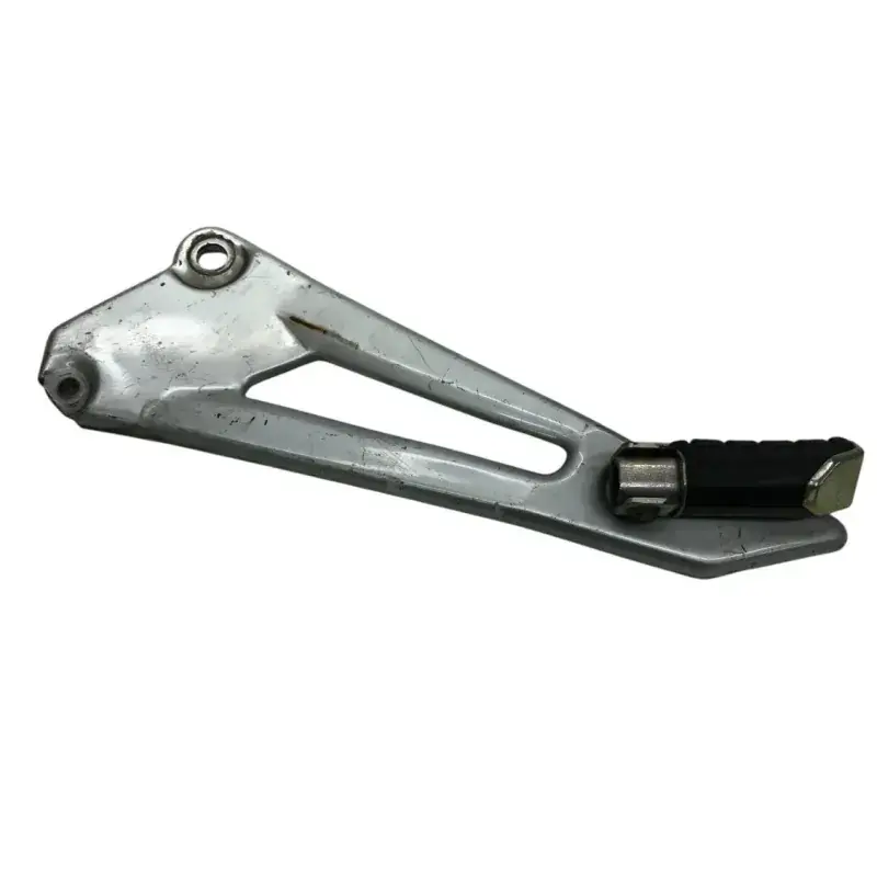 Acheter Direct Platine et repose pieds arriere gauche YAMAHA YBR 125 2005-2006