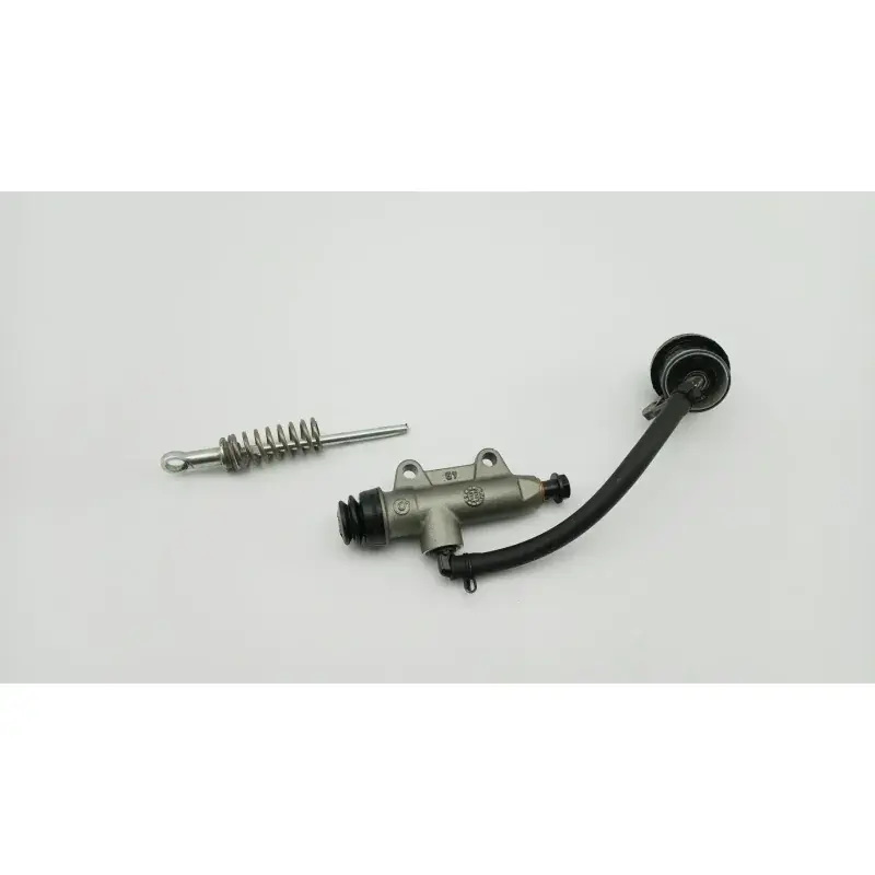 Nouveauté Maitre cylindre frein arriere DUCATI STREETFIGHTER 955 V2 ABS 2022 - 2024