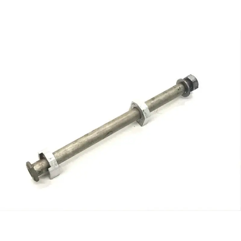 Axe de roue arriere TRIUMPH STREET TRIPLE R 675 2011-2012 Prix Promo