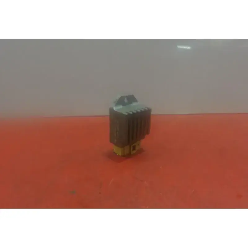 Regulateur charge batterie DERBI SENDA 50 SM DRD RACING 2005 - 2008 Meilleure Vente
