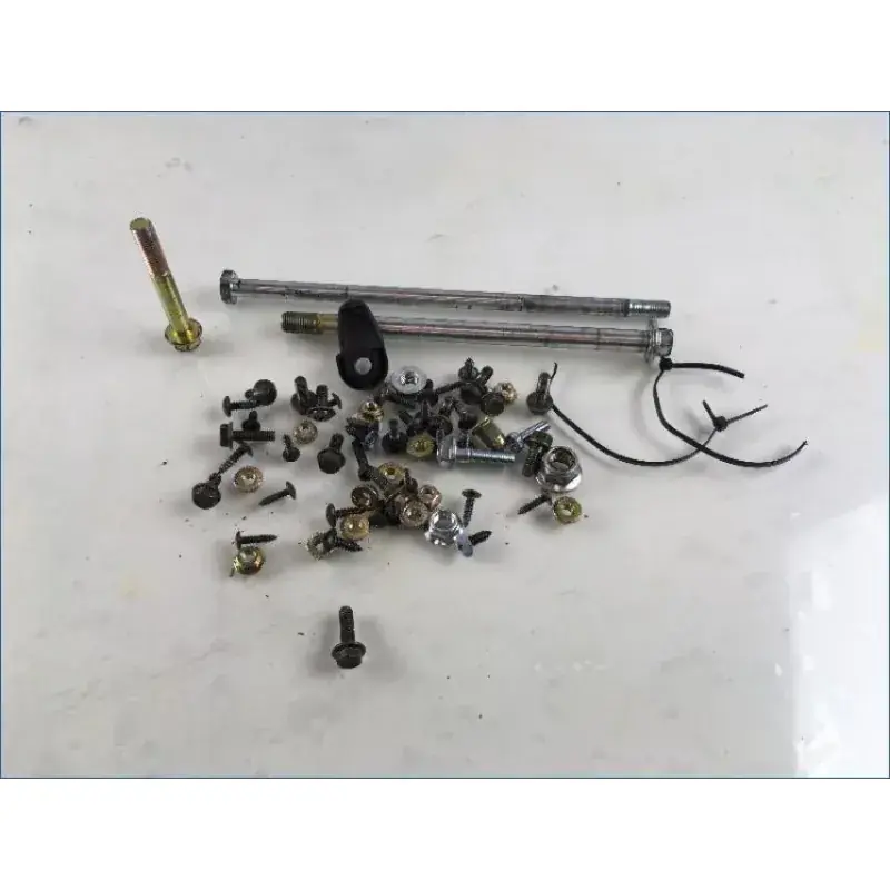 Kit visserie PEUGEOT V CLIC 50 2007 - 2013 Offre Du Jour