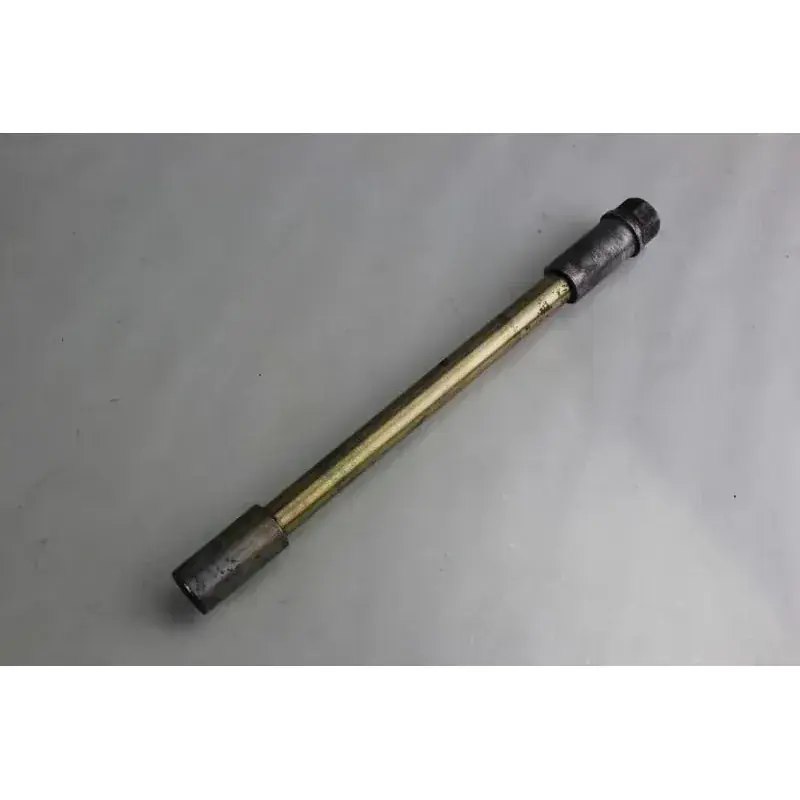 Prix Promo Axe de roue avant HYOSUNG GT 650 COMET 2005 - 2006 CARB