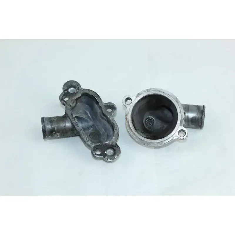 Affaire À Saisir Carter pompe a eau TRIUMPH DAYTONA 675 2009 - 2012