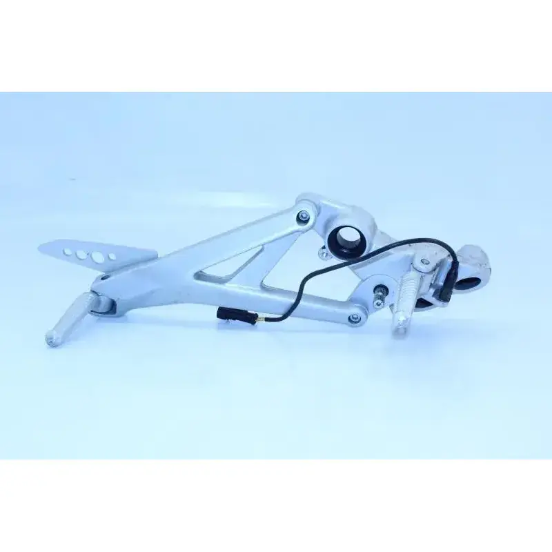Platine avant droite DUCATI MULTISTRADA 1100 S ABS 2007 - 2009 Paiement Sécurisé