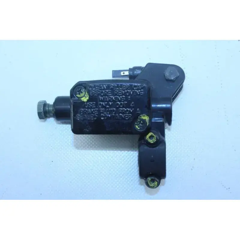 Maitre cylindre frein avant PIAGGIO MP3 250 LT 2008 - 2009 Quantité Limitée
