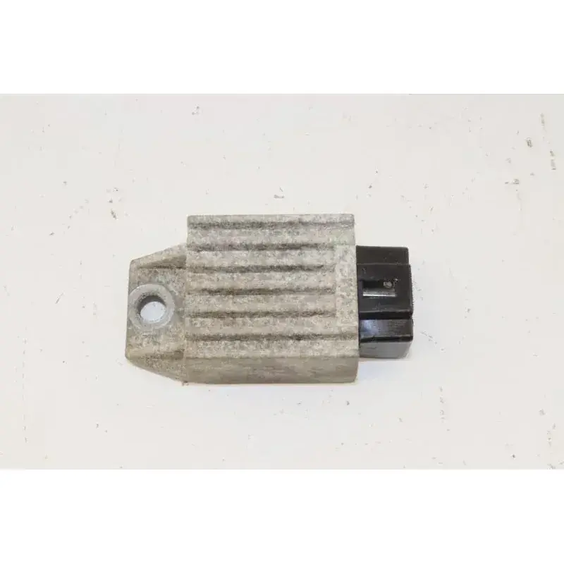Regulateur charge batterie KYMCO AGILITY 50 2007 - 2008 Commander Vite