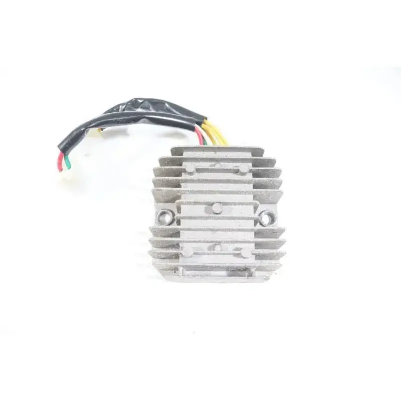 Regulateur charge batterie YAMASAKI YM 125 2016 - 2017 Quantité Limitée