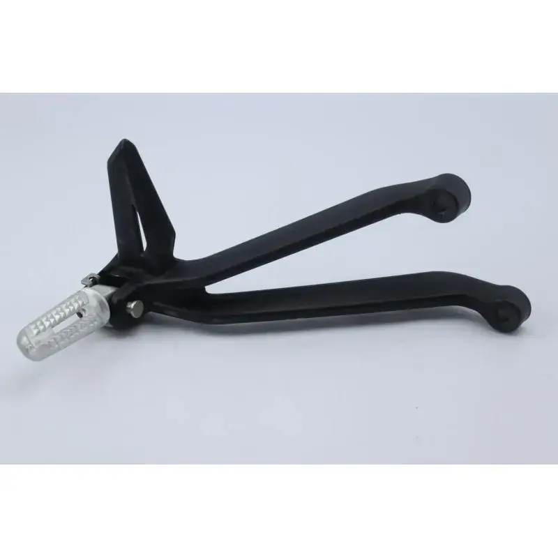 Platine arriere droite TRIUMPH STREET TRIPLE 765 RS ABS 2023 - 2024 Marque