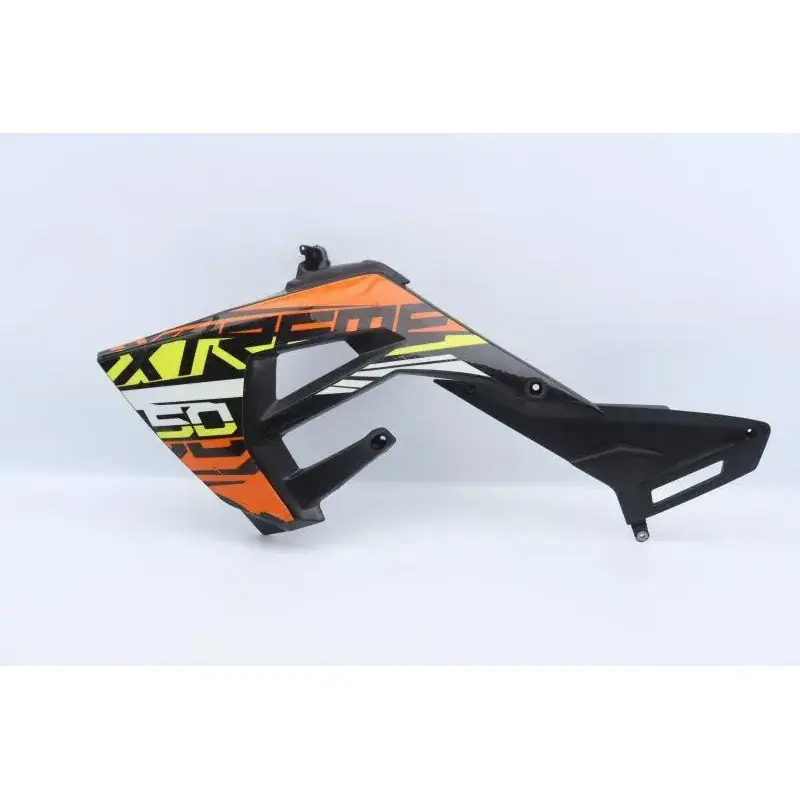 Dernier Modèle Flanc avant gauche DERBI SENDA DRD 50 XTREME 2018 - 2024