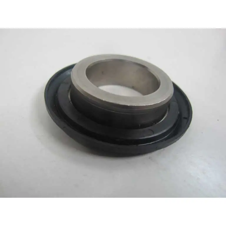 Achat Immédiat Entretoise de roue ar R6 03/05